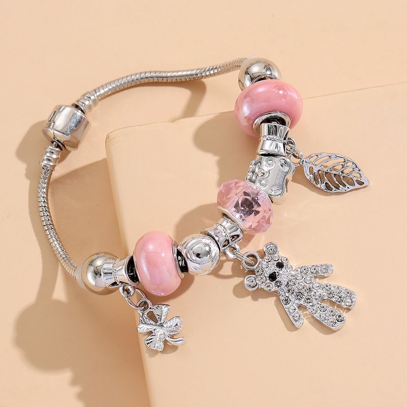 Pulsera clásica con colgante de hoja de osito pequeño, pulsera suave con diseño único, pulsera de lujo ligera de alta gama para mujer_voghion.com