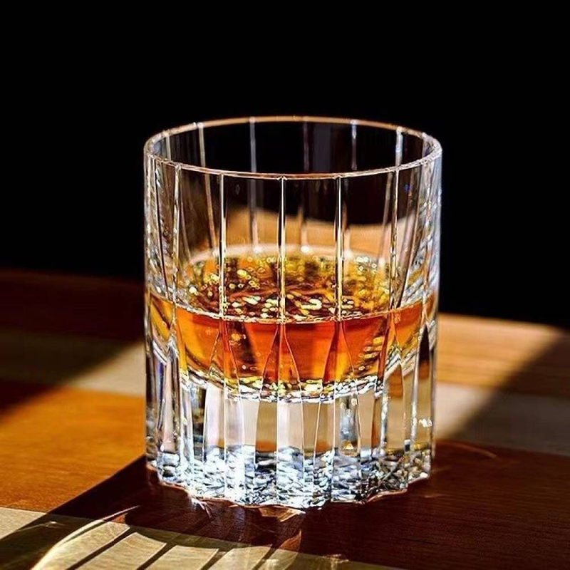 Scotch Whiskyglas Handgeschliffenes bleifreies Kristallglas 1 Stück 250ml_voghion.com