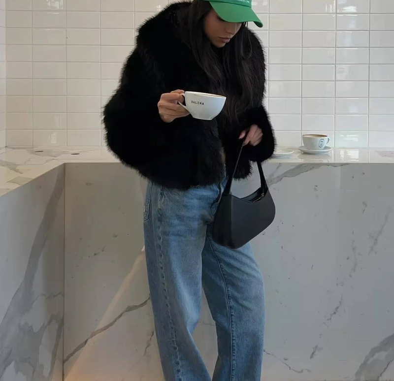 Giacca corta in pelliccia sintetica di volpe - Cappotto in pelliccia vegana degno di nota per donna (S-L, taglio corto, collo sciallato alla moda, inverno e autunno, stile streetwear chic)_voghion.com