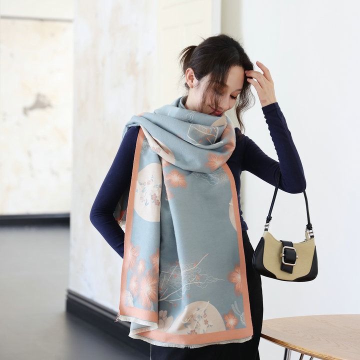 2025 Winter New Imitation Cashmere Printed Scarf Women's High-end Temperament Versatile Warm Shawl Scarf Dual-purpose_voghion.com