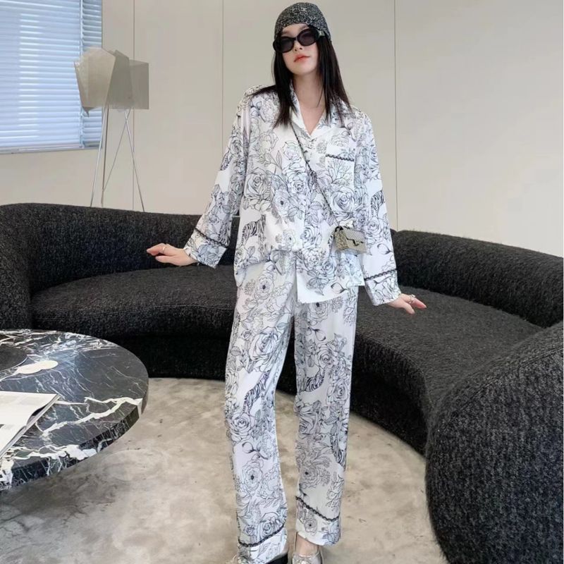 Damen-Langarm-Pyjama für Damen, bedruckter Cardigan, tintengeblümt, hochwertiges, leichtes Luxus-Homewear-Set_voghion.com