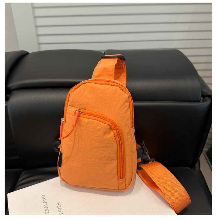 Borsa a tracolla per telefono in stile coreano, alla moda e alla moda per le donne con petto ins 2025_voghion.com