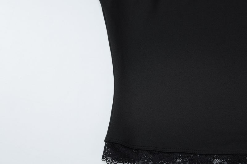 Elegante camicetta da donna in pizzo con scollo quadrato e maniche lunghe – Top versatile dalla vestibilità slim (nero/rosa chiaro/bordeaux, S-L)_voghion.com