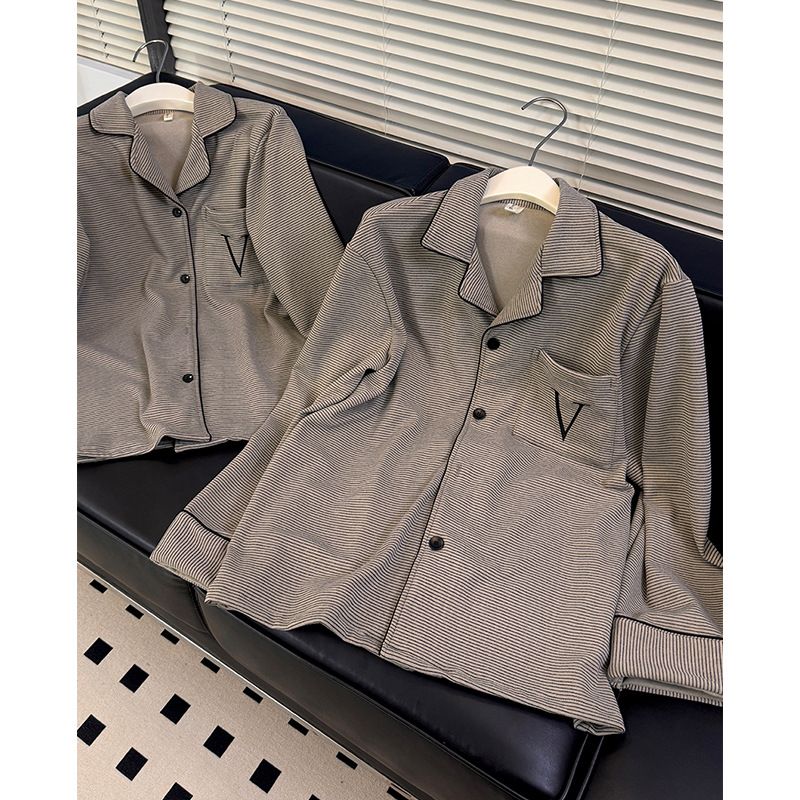 Damenbekleidung V leichter Luxus-Pyjama für Paare, superweich, doppelseitig, deutscher Samt-Pyjama, lange Ärmel, warme und bequeme Hauskleidung für Herbst und Winter_voghion.com