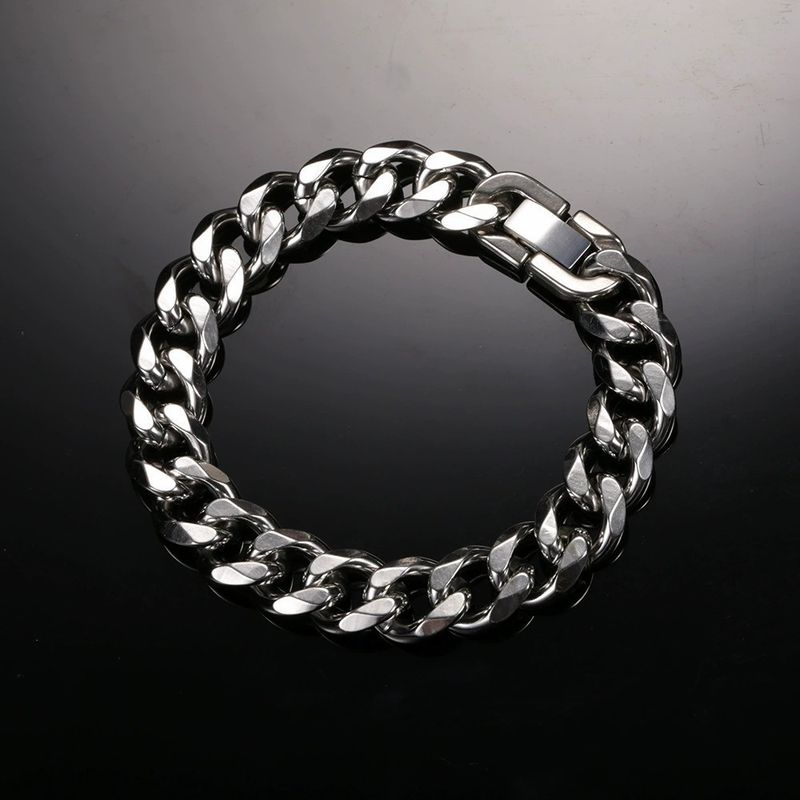 Orologi al quarzo da uomo, con cinturino a tre occhi, casual e alla moda, con cinturino al quarzo e bracciale in acciaio al titanio._voghion.com