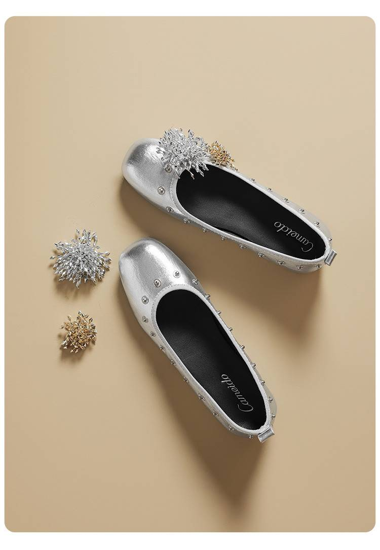 Cameido Women's Eco-Friendly PU Casual Shoes - Square Toe, 1CM Heel, Non-Slip Rubber Sole - Silver & Beige_voghion.com