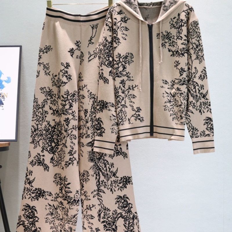 Ensemble pull à capuche en maille chic et pantalon large – Tenue deux pièces élégante pour femme, idéale pour le quotidien et le bureau_voghion.com