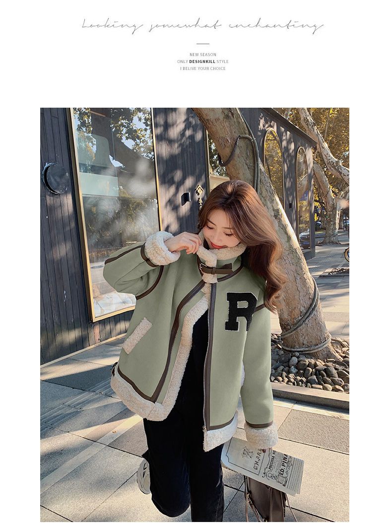 Cappotto corto in lana di agnello e cotone con stampa di lettere, in pelle di pecora scamosciata, verde, stile invernale 2022_voghion.com