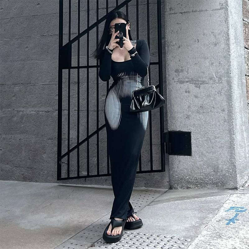 Long Sleeve Square Collar Dresses Women Clothingg Black Printing Tunic Robe Femme Fashion Temperament Bodycon Maxi Dress_voghion.com