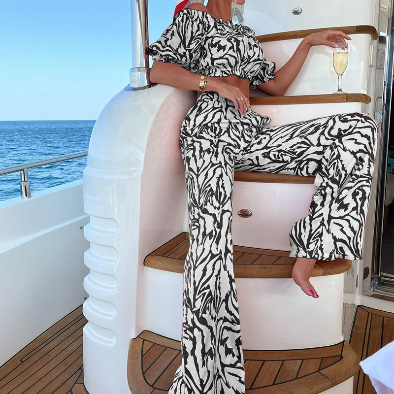 Damen-Stil, One-Shoulder-Kurzarm, modisch bedruckte Hose, zweiteiliges Hosen-Set_voghion.com