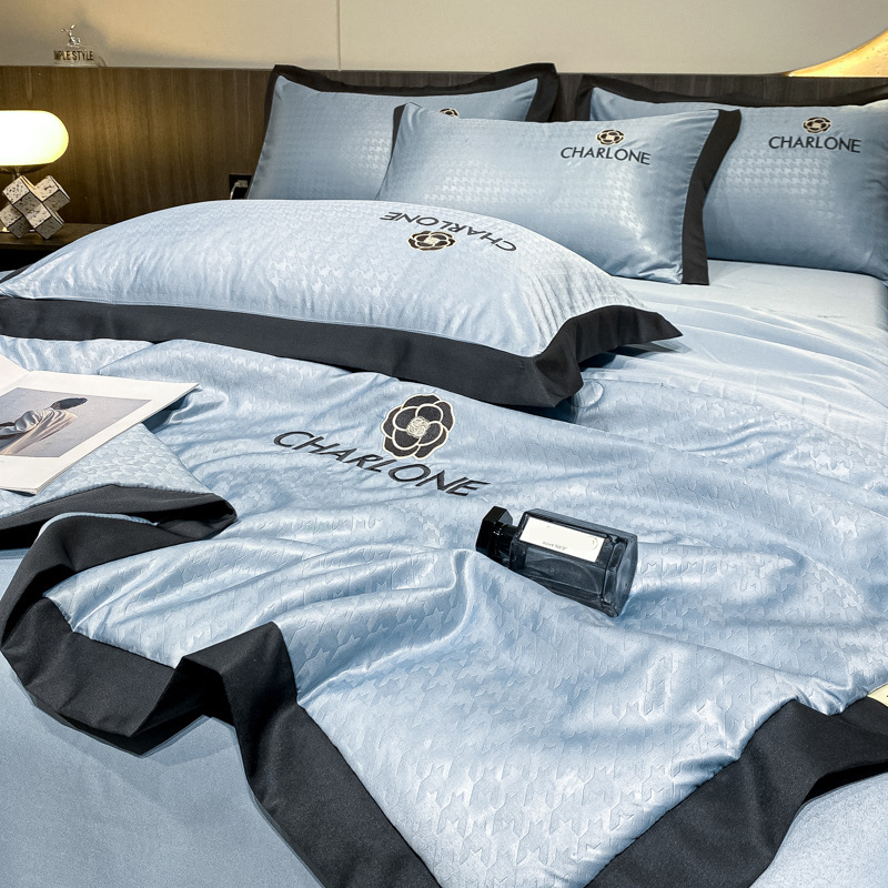 Luxe gewassen zijden zomerbeddengoedset - geborduurd en machinewasbaar koel dekbedovertrek voor kamers met airconditioning_voghion.com