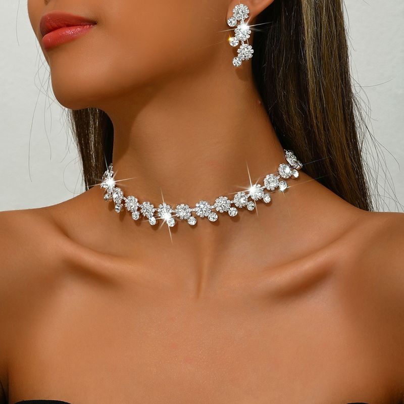 Set di gioielli da donna, semplice e alla moda, set di gioielli da sposa, temperamento, banchetto di San Valentino, collana e orecchini._voghion.com