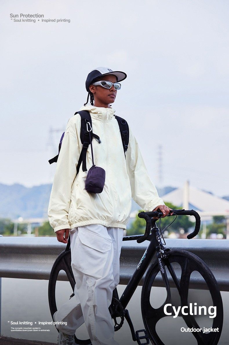 2025 Herbst und Winter Drei-proof Licht Unten Jacke Warme Einfarbig Jacke Männer_voghion.com