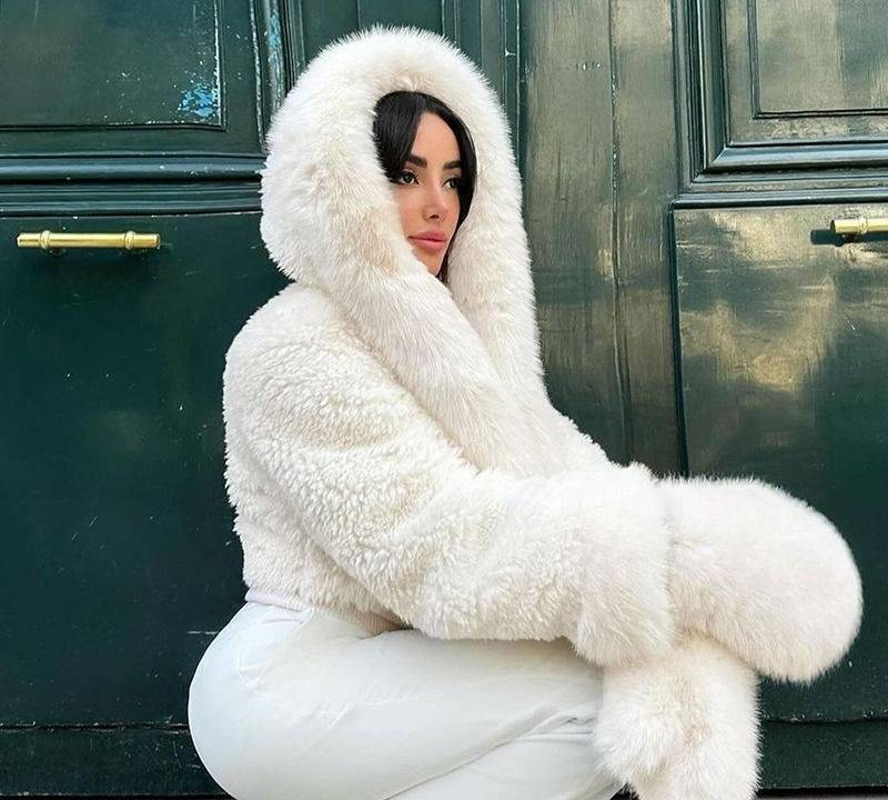 Cappotto di lusso con cappuccio in pelliccia sintetica e finiture in pelliccia di volpe – Capispalla invernale caldo e alla moda per donna_voghion.com