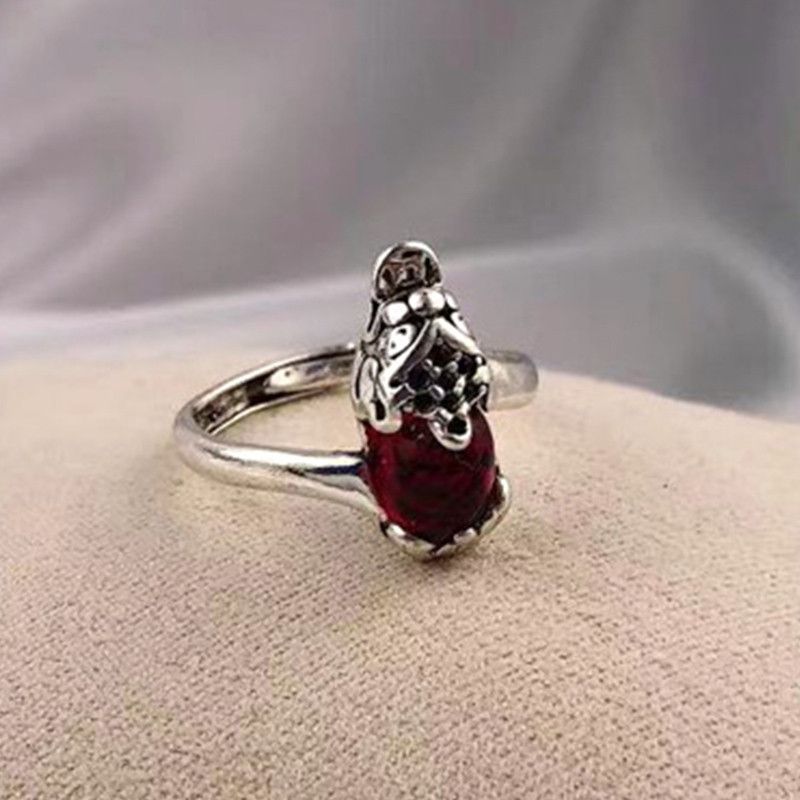 2025 Fashion Style Butterfly shaped crystal ring_voghion.com