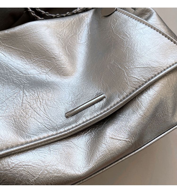 Borsa a tracolla da donna di grande capacità, nuova collezione autunno/inverno 2025_voghion.com