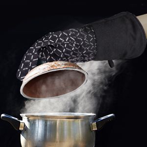 MILcea 4pcs Oven Gloves Heat Resistant Up To 300°C Non Slip Soft Kitchen Mitts For Cooking Baking Home Garden_voghion.com