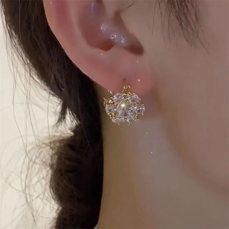 Super Flash Fashionable Double sided Zircon Flower with Women's High end Charm and Niche Design Earrings 1225_voghion.com