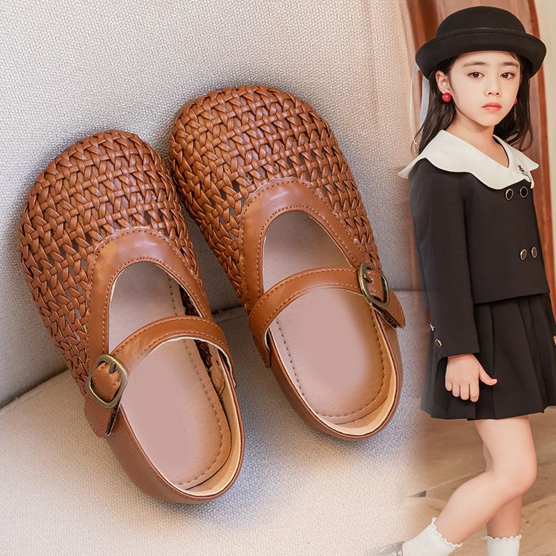 2025 Sommer Neue Hohl Mary Jane Flach Gewebt Atmungsaktive Prinzessin Kleine Mädchen Halb Sandalen_voghion.com