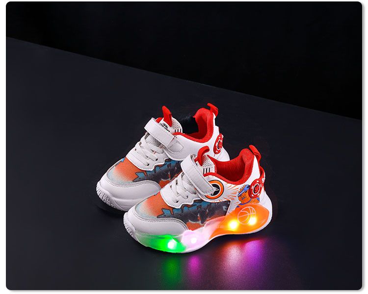 Meninos Primavera Outono Novas Luzes LED Pequenas e Médias Crianças Malha Respirável Basquete Esportes Sapatos Leves Casuais_voghion.com