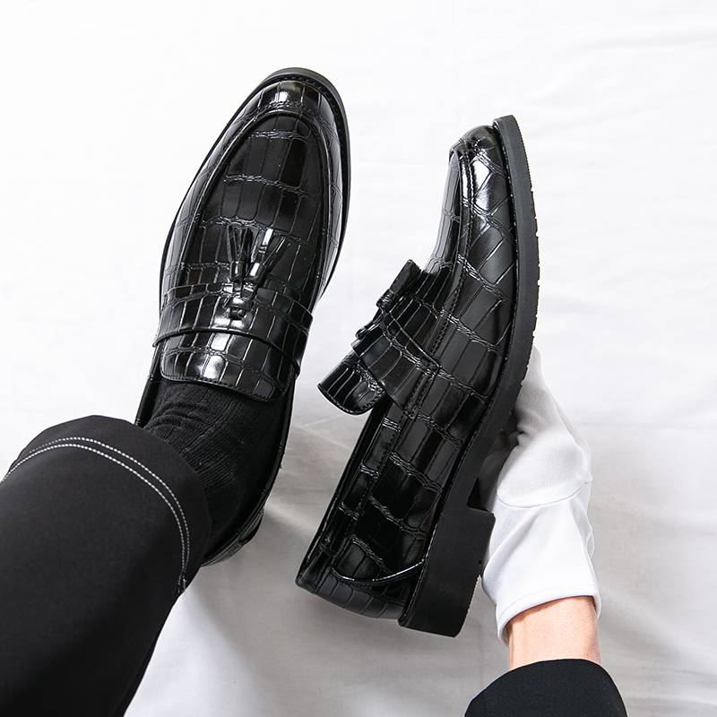 Neue Mode aus echtem Leder Quaste Business Casual Loafer Schuhe für Männer Schwarze Business Formale Lederschuhe für den täglichen Büro Casual Herrenschuhe für Dr_voghion.com