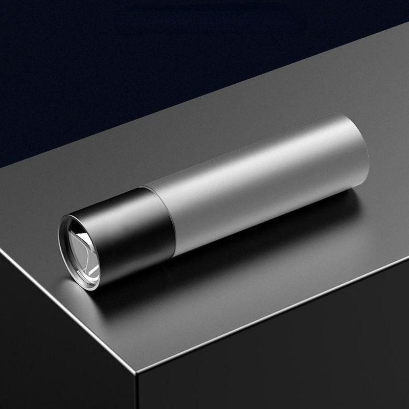 Lampe de poche à lumière forte T Mini lampe de poche de chargement USB lampe de poche multifonctionnelle à longue portée super lumineuse_voghion.com