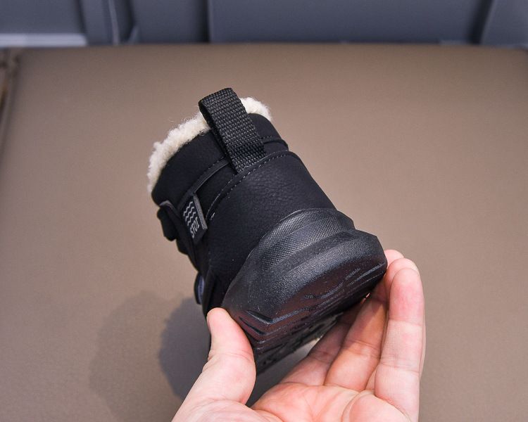 2024 Winter Neue Kinder 21-30 Größe Jungen und Mädchen Plüsch Kurze Stiefel Warme Baumwolle Schuhe Trendy_voghion.com