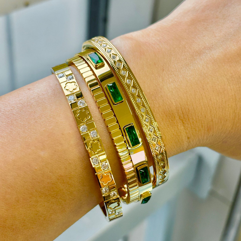 Sieradenset voor dames, modieus, gegalvaniseerd titaniumstaal, groene zirkonia, groot merk, diamant, schaakbordontwerp, armband, stapelarmband_voghion.com