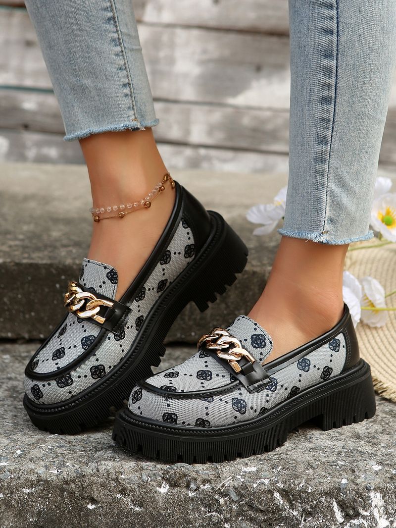 Damenschuhe neue große Größen, die die Höhe verbessern, vielseitige Plateauschuhe aus kleinem Leder_voghion.com