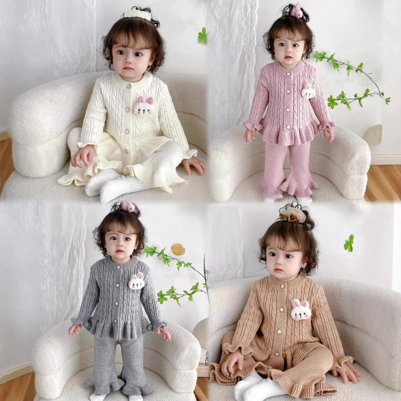 Mother & Kids Soft Cotton Baby Girl Outfit 2-Piece Set Cute Cartoon Print Long Sleeve Cardigan & Pants (White, Pink, Gray, Beige, Red, Green)_voghion.com