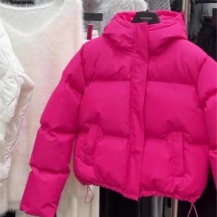 Giacca imbottita Standout Dragonfruit – Cappotto trapuntato corto da donna con collo alto, imbottitura in poliestere spesso e maniche con texture 3D (rosa, S-XL)_voghion.com