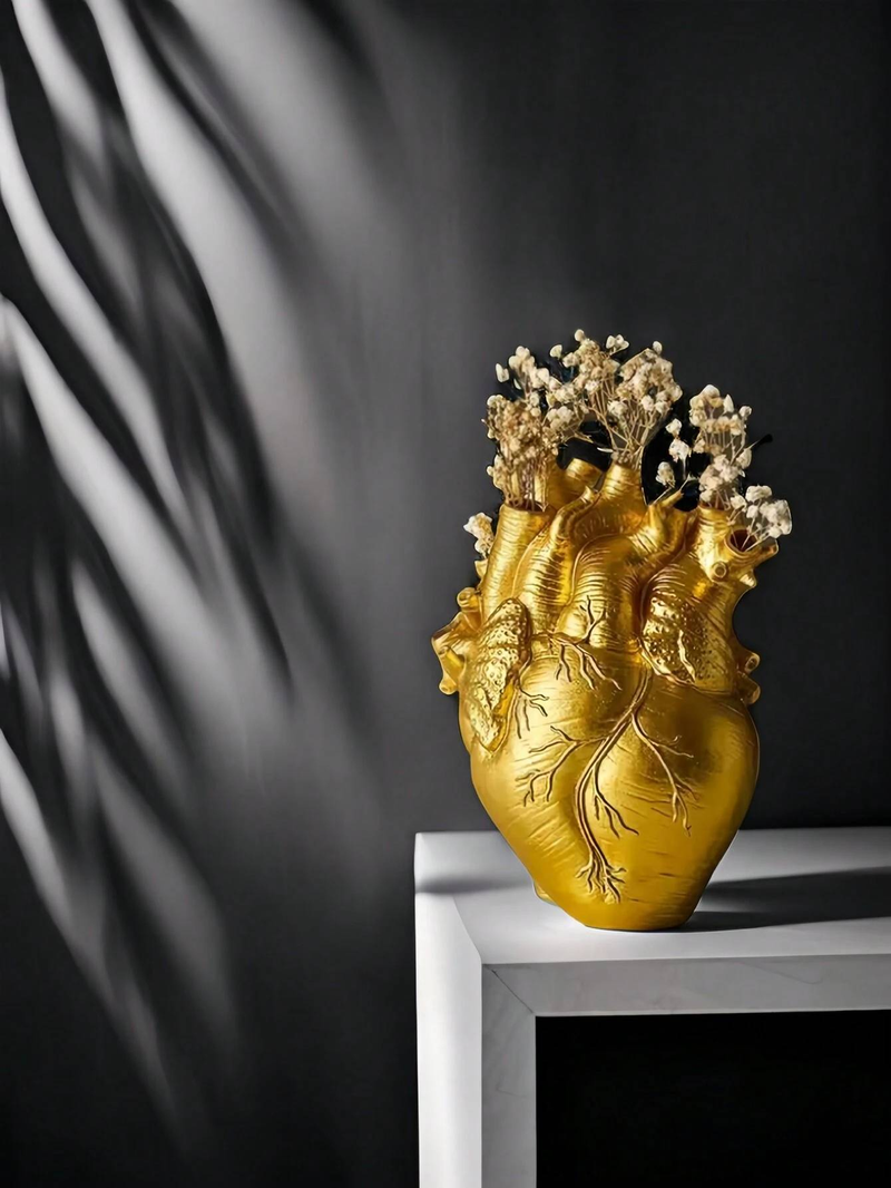 Gothic Anatomische Herzvase aus Kunstharz, realistisches, böses Design, dekorativer Vintage-Blumenständer für den Innen- und Außenbereich, Gothic-Wohndekor_voghion.com