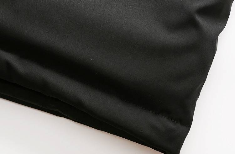 "Herren-Winter-Daunenjacke in Übergröße – Mittellanger, warmer Mantel für große und lange Menschen (Schwarz, XL-10XL)"_voghion.com
