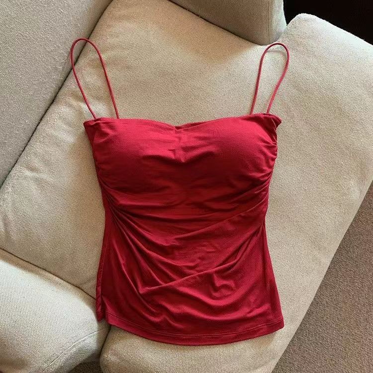 Canotta da donna estiva con spalline sottili, imbottitura sul petto per interno e_voghion.com