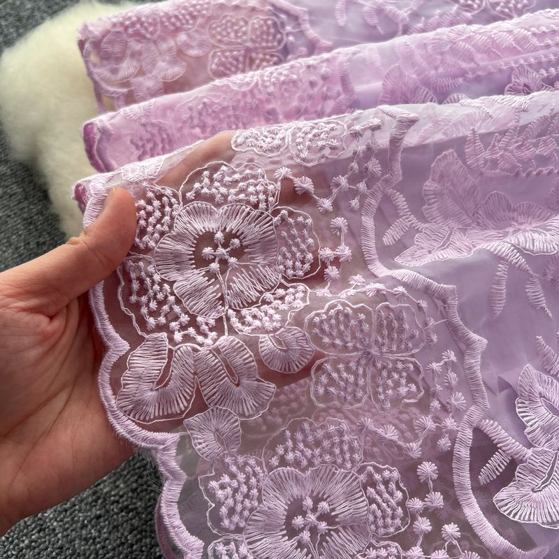 Abito da donna in stile celebrità, con maniche a sbuffo, in pizzo e con fiori, due pezzi, gonna a vita alta e sottile_voghion.com