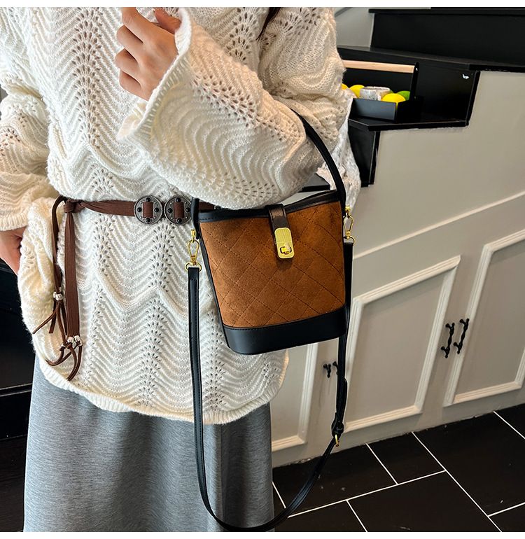 High-End Matte Small 2025 New Women's Trendy Versatile Crossbody Single Shoulder Underarm Bucket Bag_voghion.com