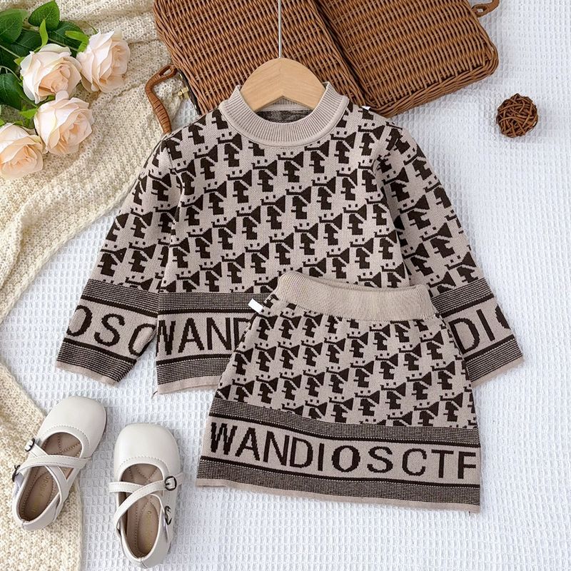 Strickpullover-Set für Mädchen – trendiges, langärmliges Zweiteiler-Outfit mit Buchstabendruck für Herbst und Winter, weiche Acrylmischung, lässig und stylisch_voghion.com