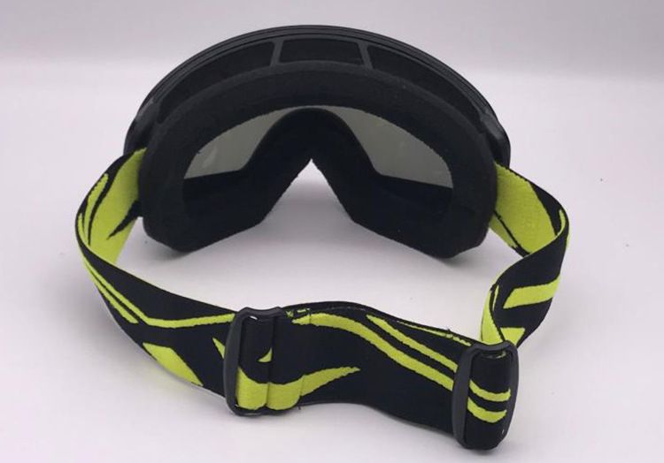 2020 double-layer anti fog and large spherical surface that can card myopia ski equipped with snow goggles_voghion.com