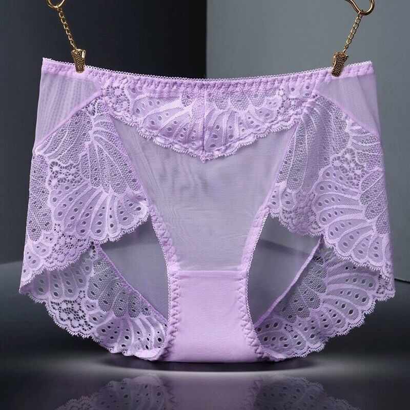 Victoria's Allure: Französisch inspiriertes Spitzenhöschen mit Baumwollzwickel_voghion.com
