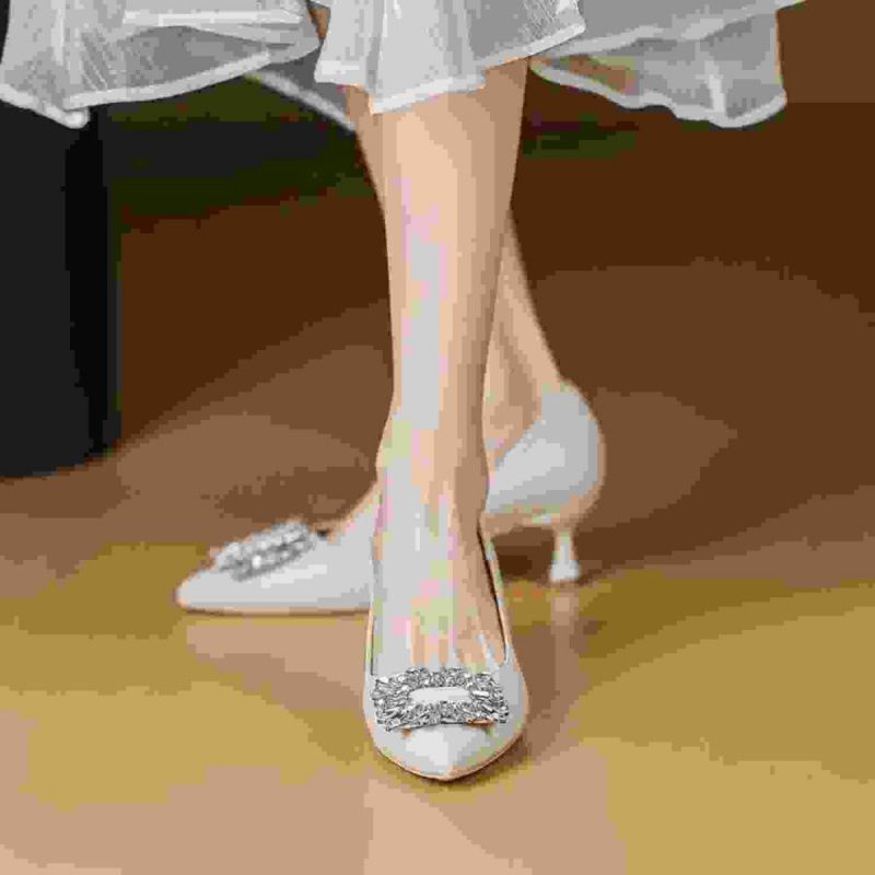 High Heels 2025 Pointed French Rhinestone Work Shallow Mouth Slim Follow-up Temperament New Women's Shoes Cat Heel_voghion.com