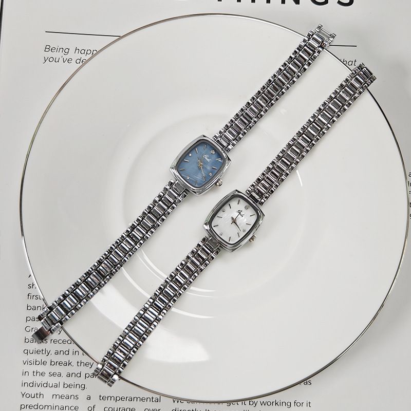 Goldie TV Quarz Nische High-End-Feeling Perlmutt Damen kompakte Armbanduhr mit kleinem Zifferblatt_voghion.com