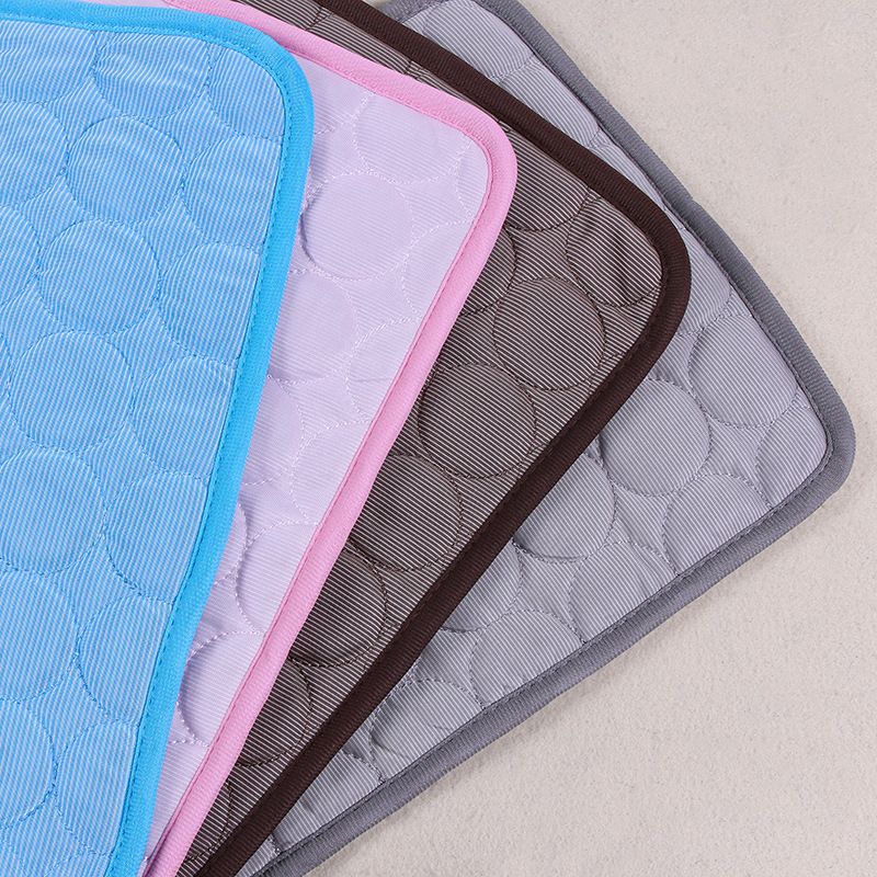 Supplies Summer Solid Color Ice Silk Mat Cool Breathable Dog Bed Bottom Mesh Wear-Resistant Pet Cat Mattress Pad_voghion.com