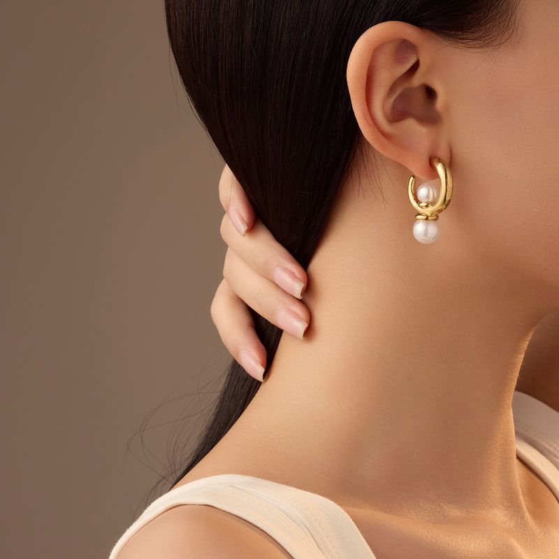 New INS Light Luxury High End Irregular C Shaped Pearl Pendant Earrings Versatile Design Earrings_voghion.com