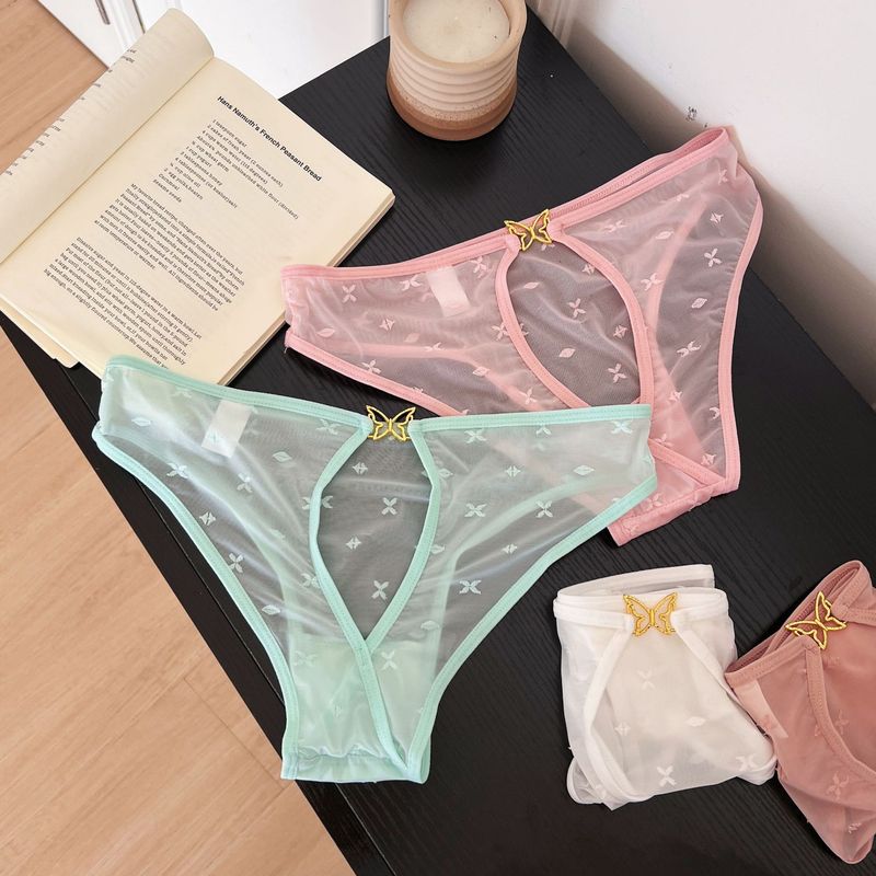 LuvBox 2025 New Foreign Trade Jacquard Lace Panties Women Sexy Hollow Out Diamond Decoration Bow Breathable Seamless Women's_voghion.com