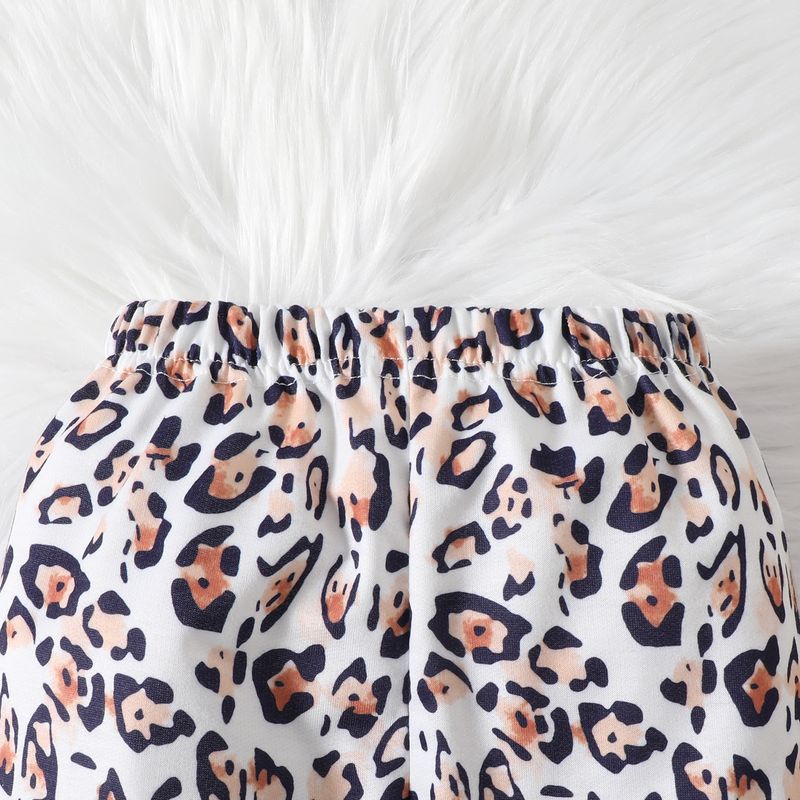Top corto monospalla per mamma e bambini, alla moda, leopardato, con spalle scoperte e pantaloni a zampa con stampa leopardata, set da 2 pezzi - Nero (90 cm-130 cm)_voghion.com