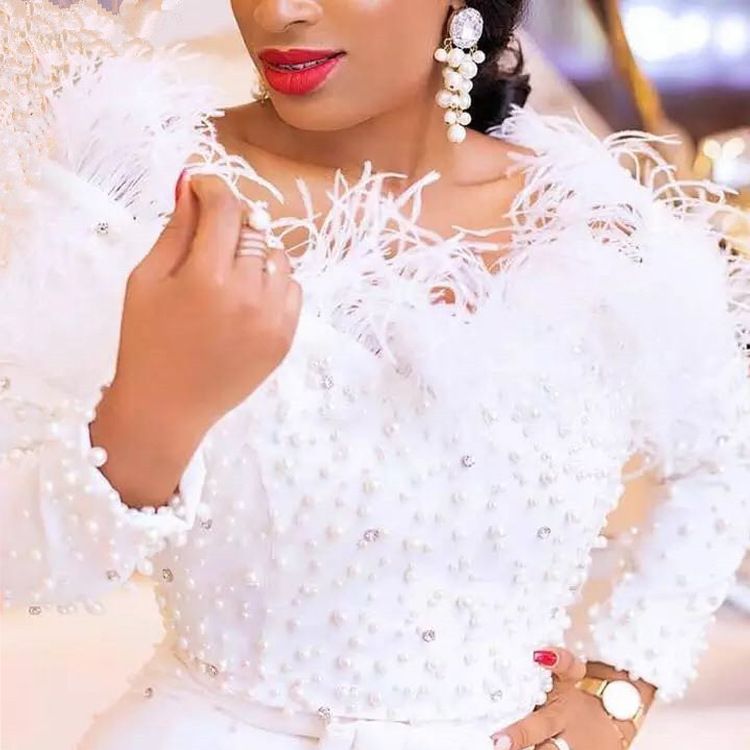 Perlenbesetztes, hippes Abendkleid – Sexy Braut- und Partykleid mit langem Rock (Weiß/Schwarz, S-XL)_voghion.com