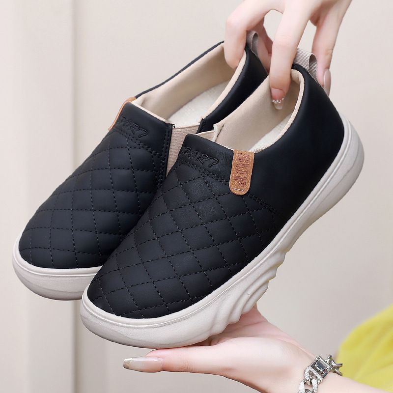 Scarpe in tessuto Old Beijing per donna, nuovo stile autunnale, scarpe casual alla moda in pelle con suola spessa antiscivolo per mamma, mocassini stile pane_voghion.com