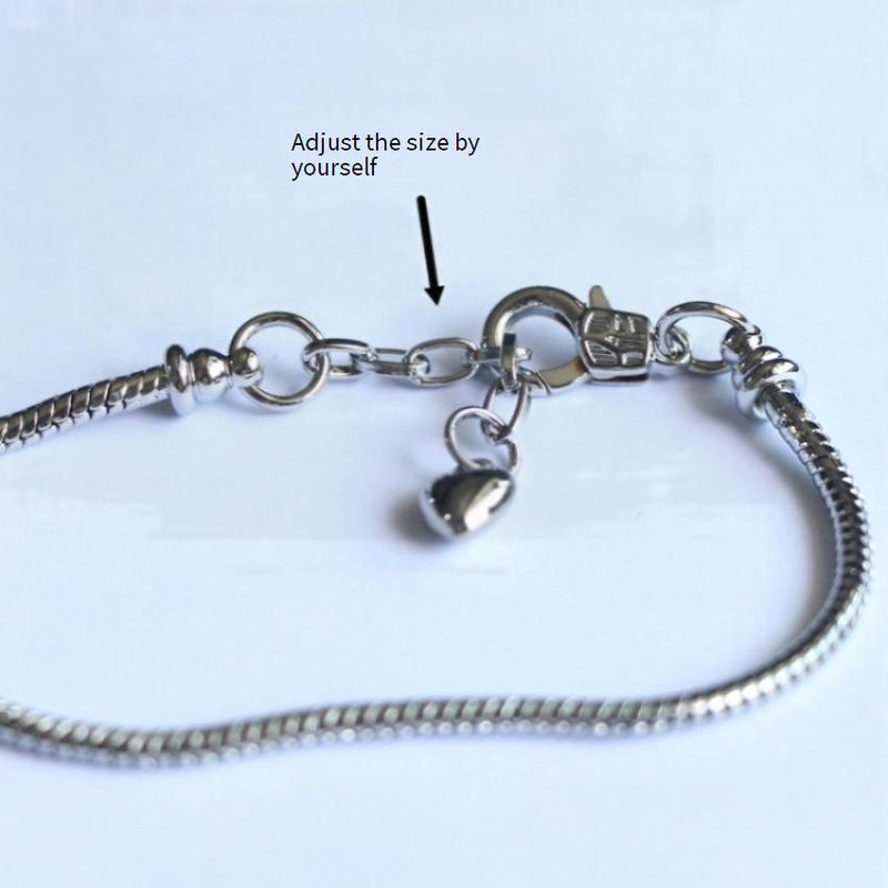 Christmas Beaded Bracelets DIY Jewelry Accessories Copper Plated Silver Snake Bone Shaped Large Lobster Clasp Can Be Twisted Open Bracelet_voghion.com