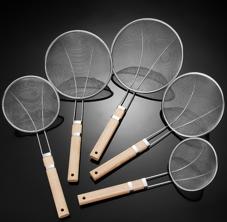 Stainless Steel Wooden Handle Mesh Large Ladle Commercial Hot Pot Spoon Oil Strainer Hotel Supplies Skimmer Deep Frying_voghion.com