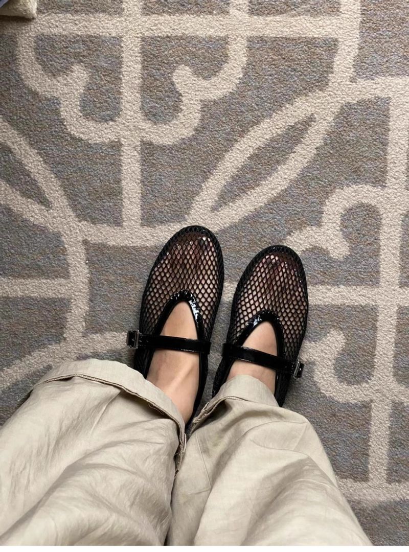 Fishnet Shoes Hollow Ballet Shoes Women's Buckle Outer Wear Flat Bottom Mesh Retro Mary Jane Single Shoes_voghion.com